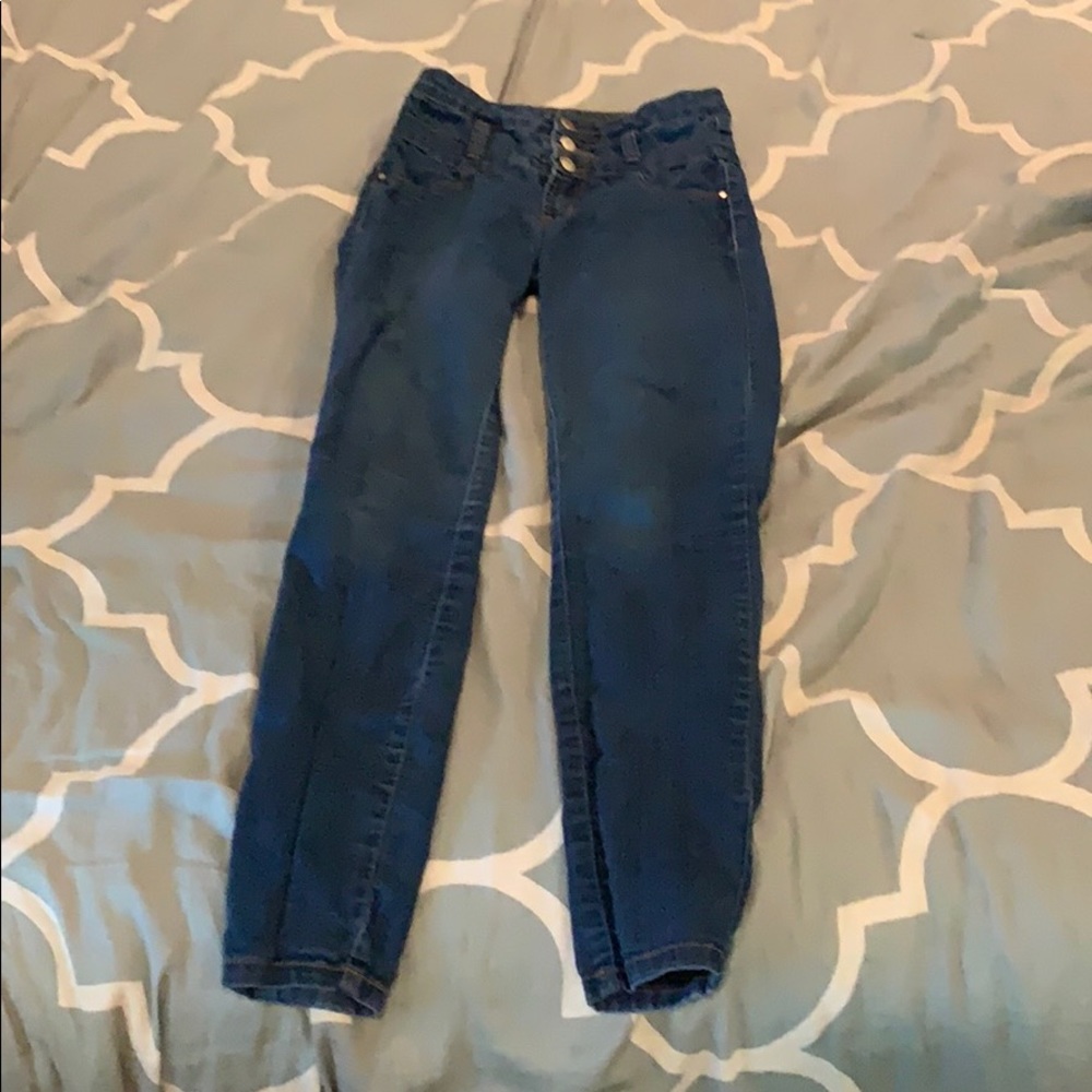 High Waisted Jeans